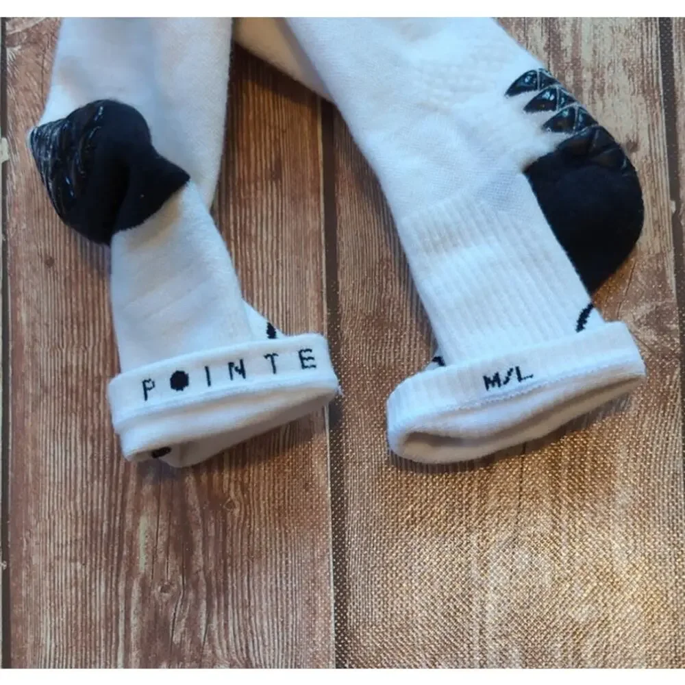 Pointe Studio Happy Ankle Grip Sock - White with Smiley Face - M/L- Sticky Socks